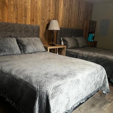 Parkway Yellowstone Guest House Room #2 Gardiner Exterior foto