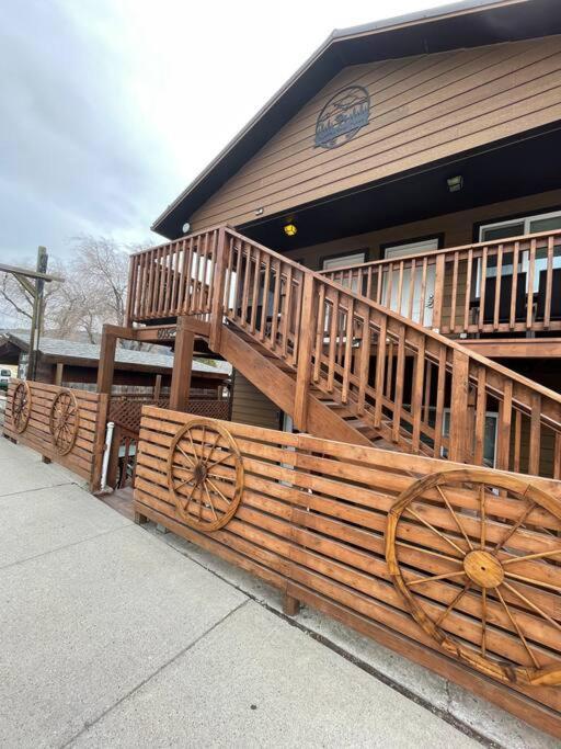 Parkway Yellowstone Guest House Room #2 Gardiner Exterior foto
